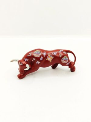 FIGURITA TORO MINI ROJO CALCAS